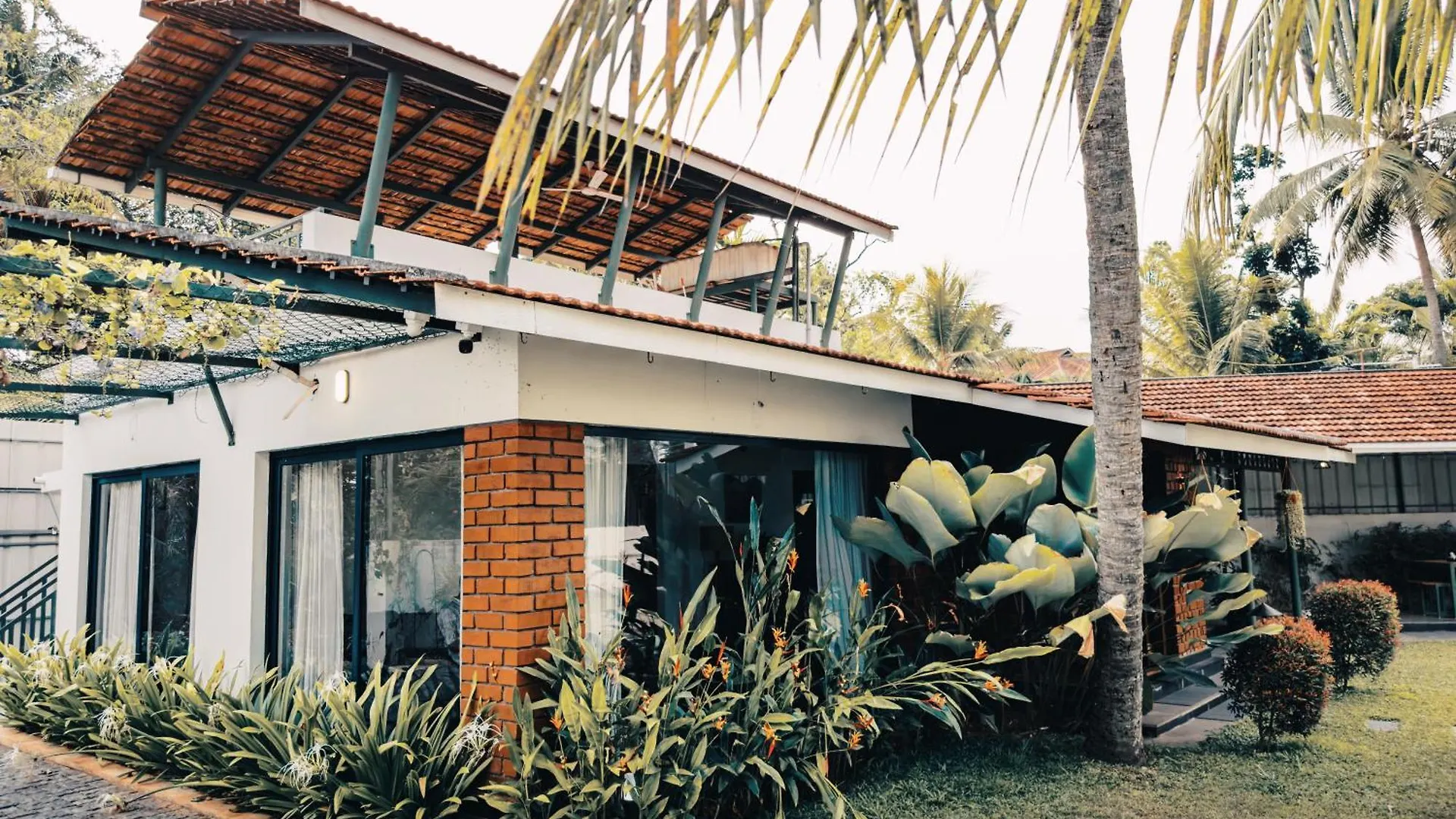 Bamboonest Riverside Villa Kochi